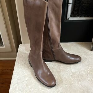 Knee high Corso Como boots.